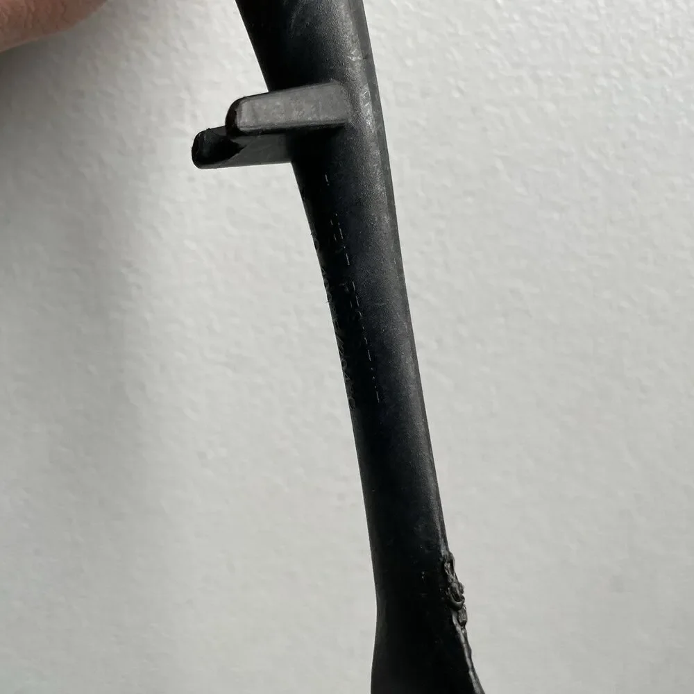 Rubbermaid Black Nylon Turner Spatula Rubber Hand Grip Kitchen Cooking Utensil